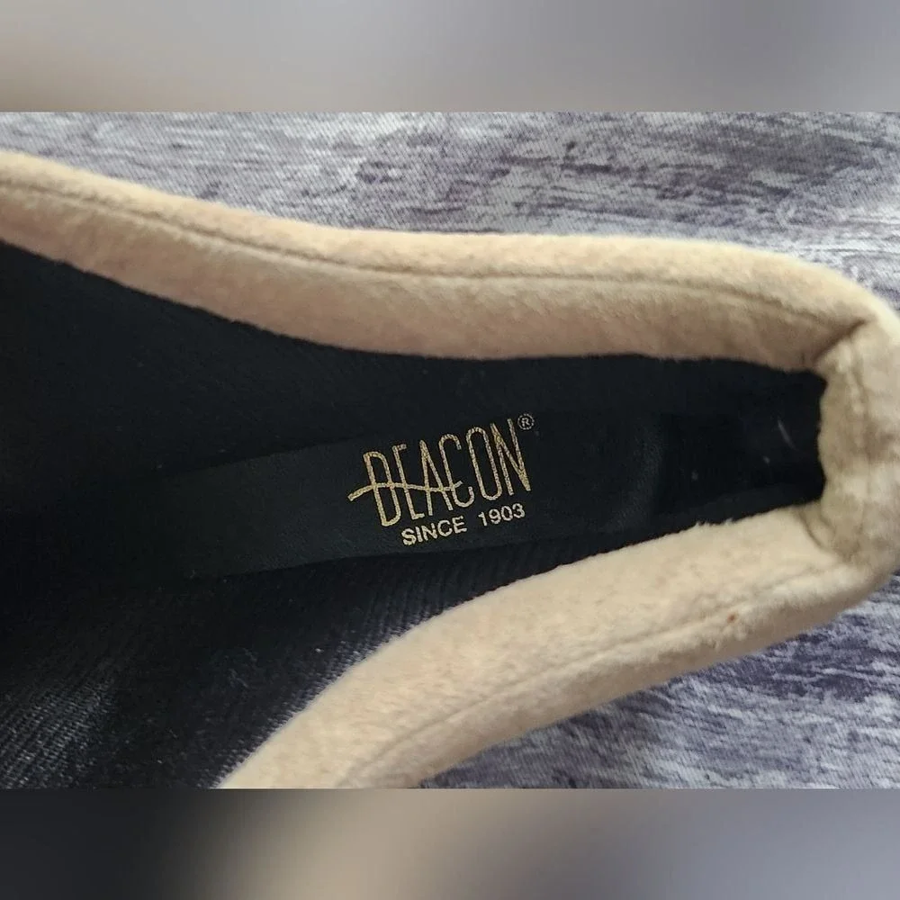 Beacon Comfort‎ Ankle Boots Zip Up Beige Suede Casual Everyday Shoes